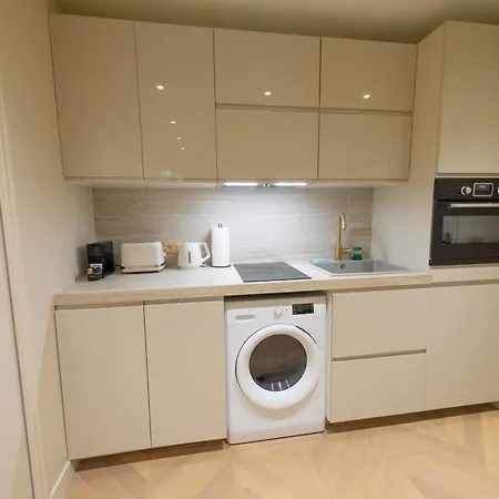 דירה Basfroi Cosy 4